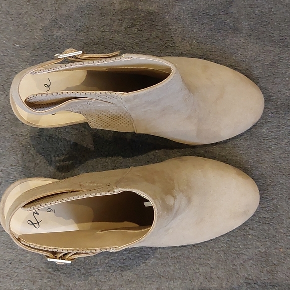 Brand New Slingback Microsuede - Picture 2 of 4